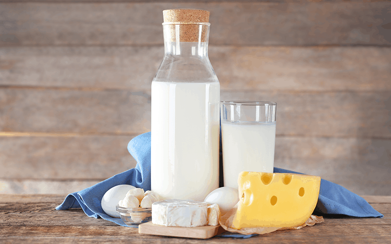 Deși este considerat un aliment sănătos, laptele poate reprezenta cauza unor probleme de sănătate